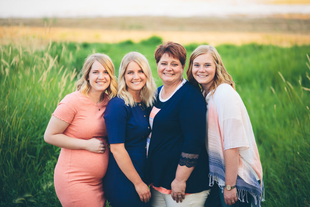 mom and daughters NY capital region photographer