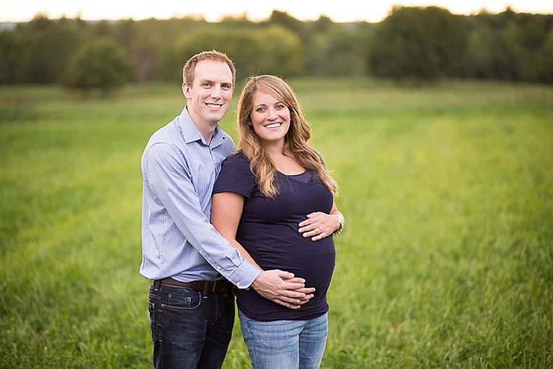 Family photos on a farm in Clifton Park, New York