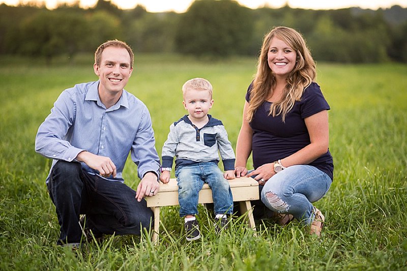 Family photos on a farm in Clifton Park, New York
