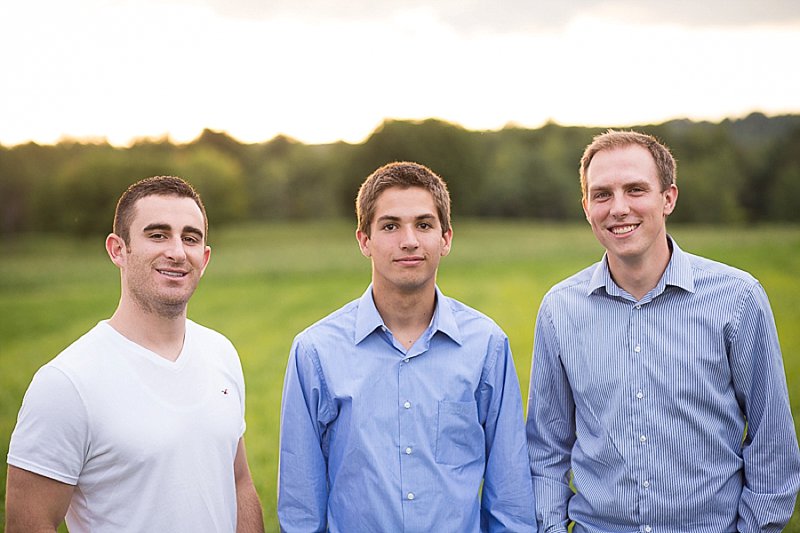 Family photos on a farm in Clifton Park, New York