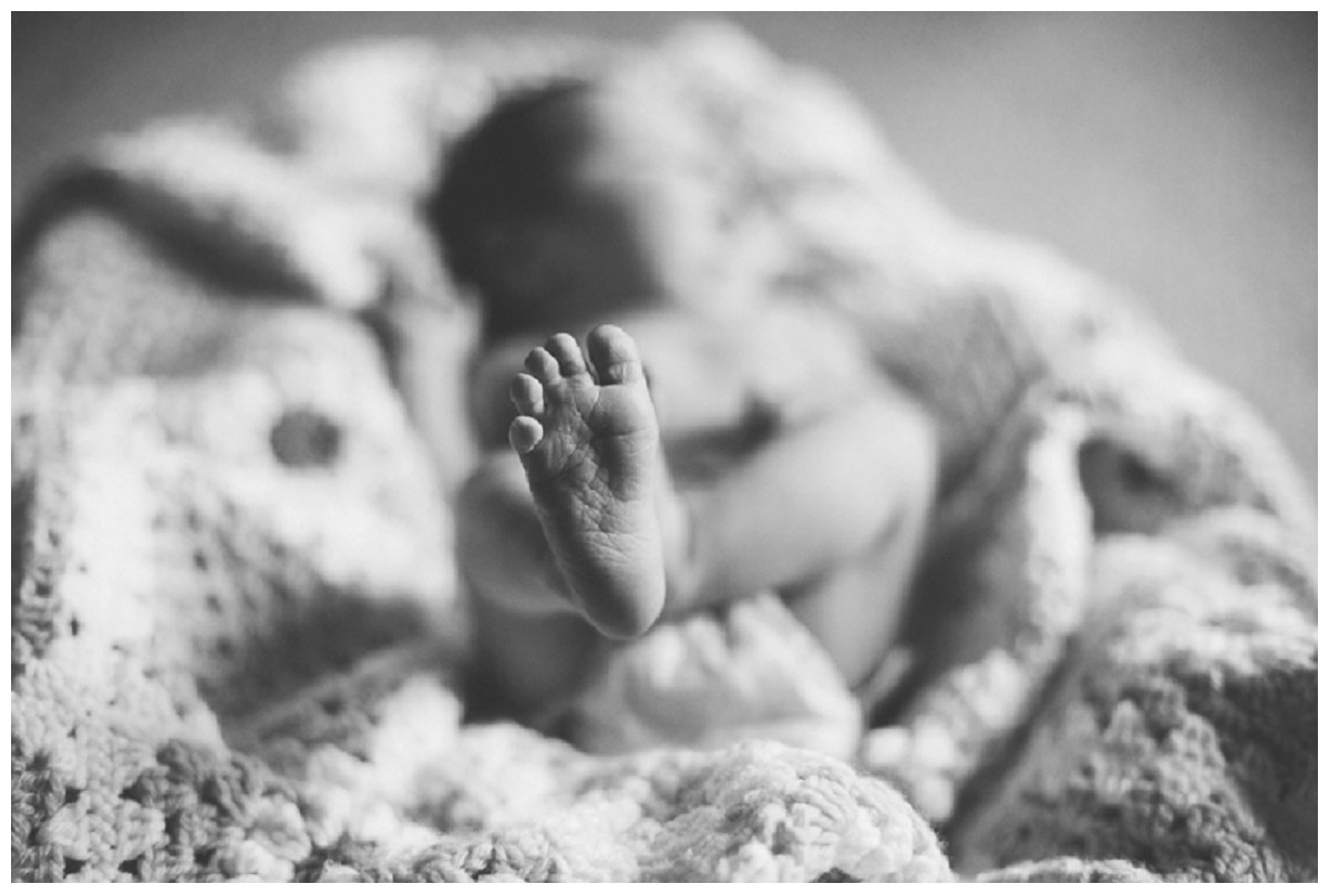 April_Newman_Photography_Iva_Newborn_blog-21.jpg
