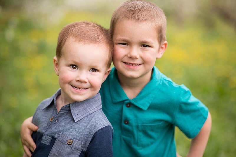 Rexford, New York family photography in Lindsey's Apple Orchard