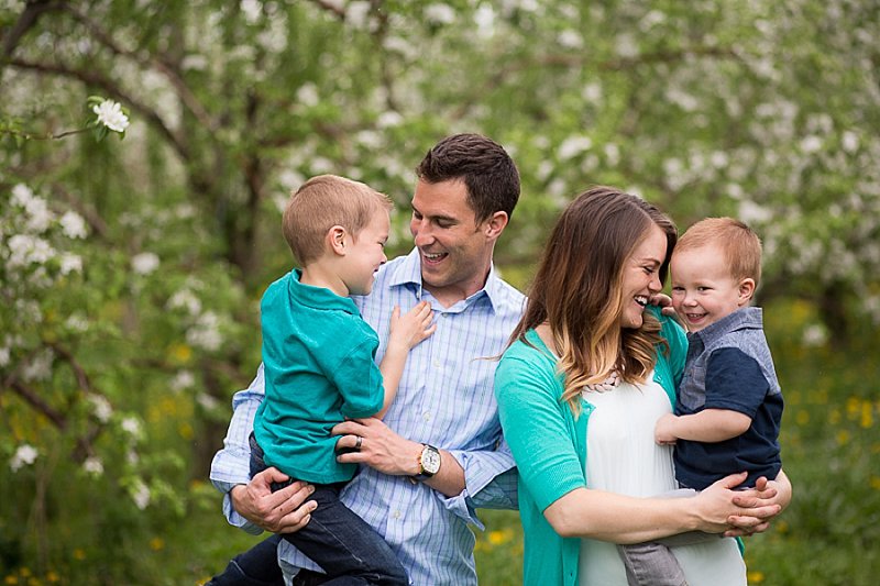 Rexford, New York family photography in Lindsey's Apple Orchard