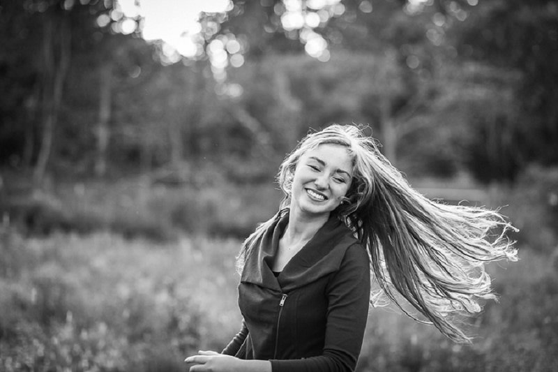 Outdoor senior and family photos at home in Cambridge, NY