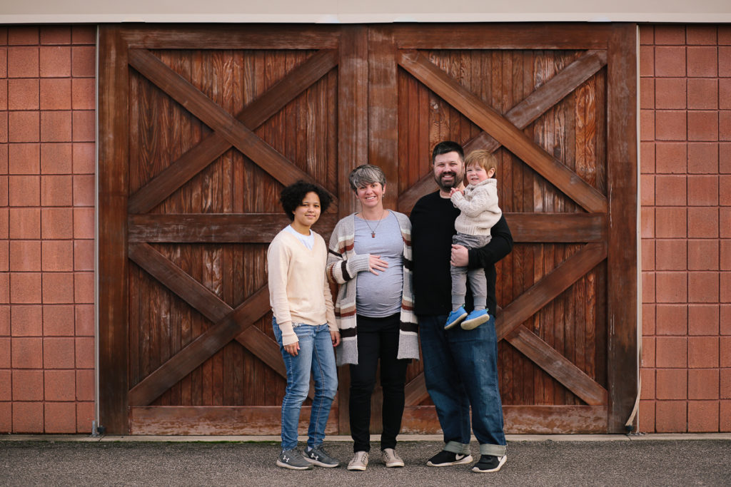 Halfmoon NY maternity photographer barn doors town park