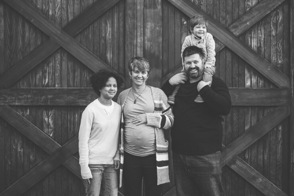 Halfmoon NY maternity photographer family together