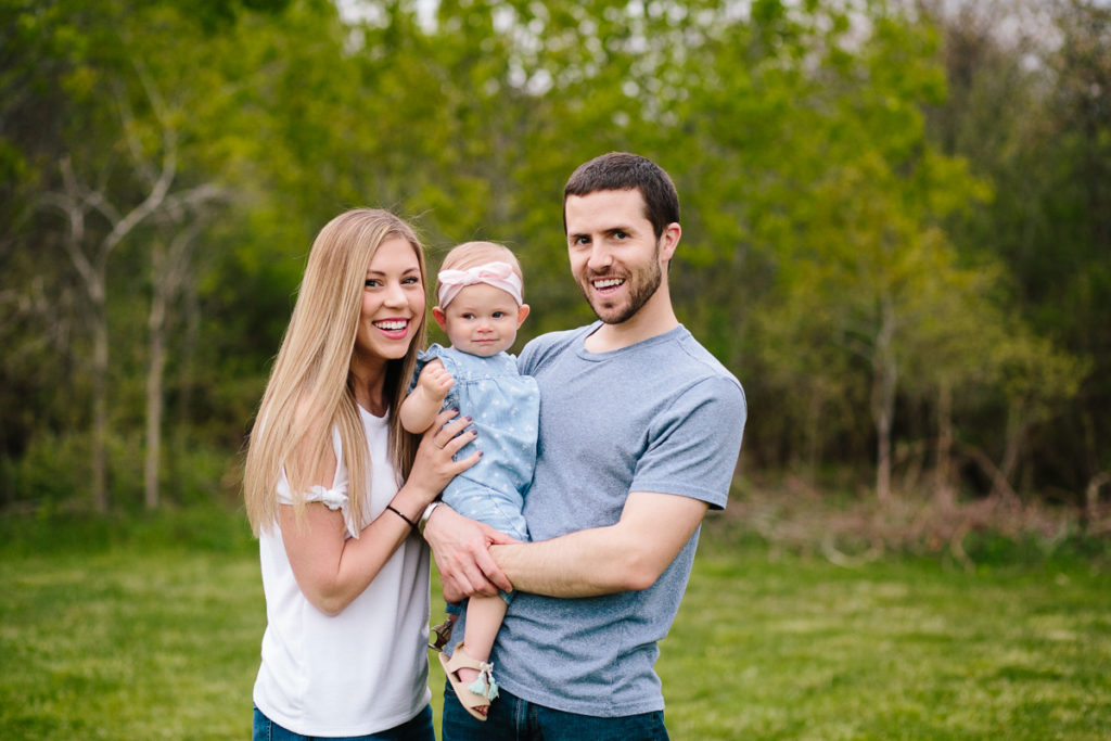 Saratoga NY baby photography family at garnsey park